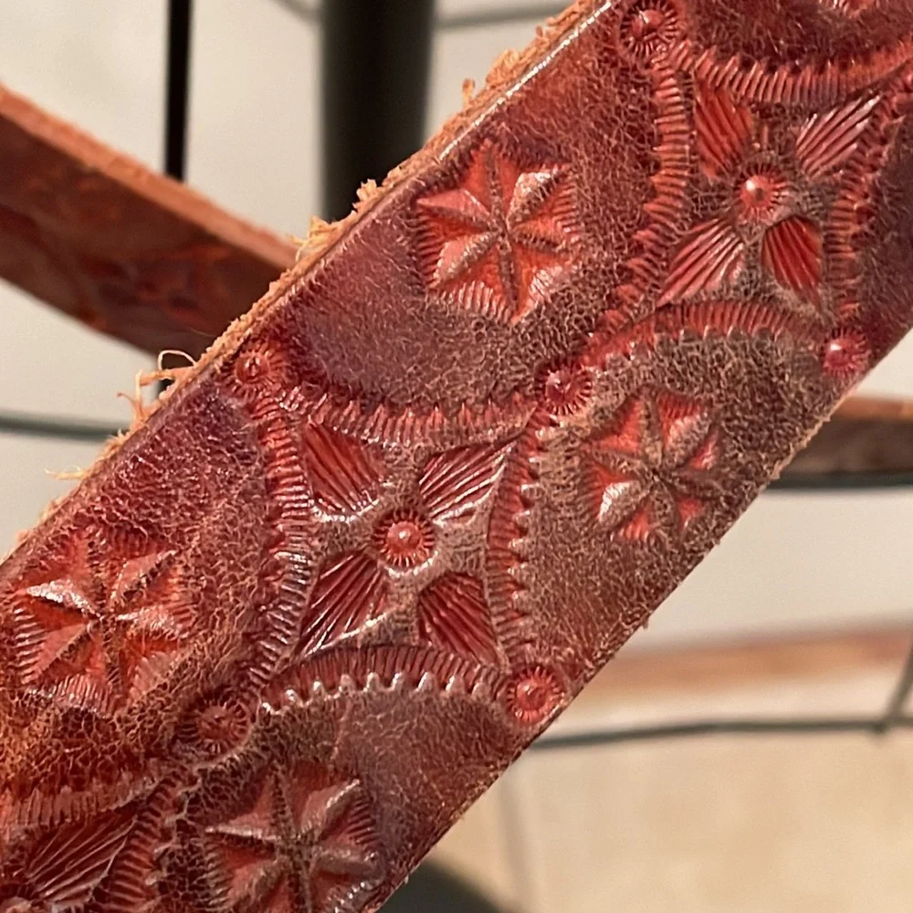 Vintage Leather Western Belt unisex